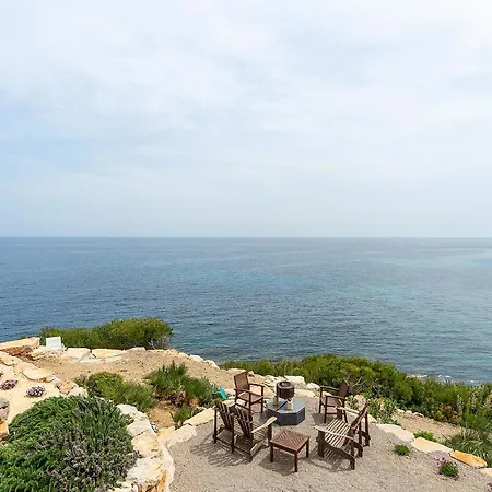 Villa Front Line Sea In Mallorca Up To 6 Guests *