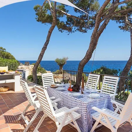Front Line Sea In Mallorca Up To 6 Guests Villa