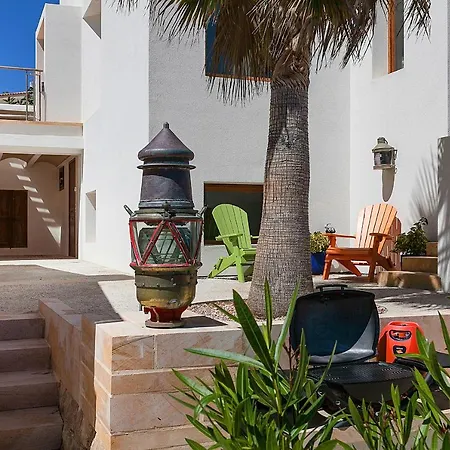 Front Line Sea In Mallorca Up To 6 Guests Font de sa Cala